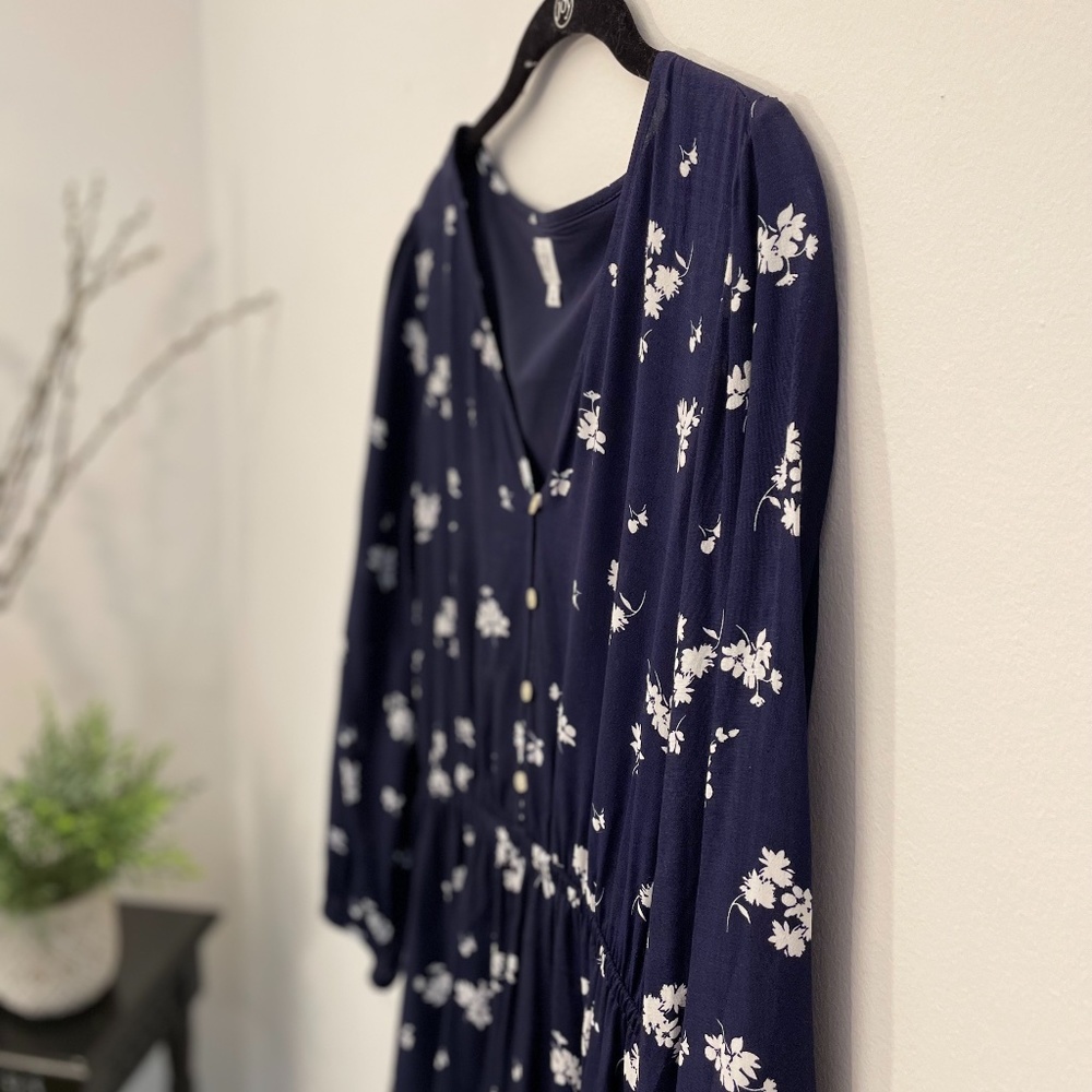 Frilly Gap Dress